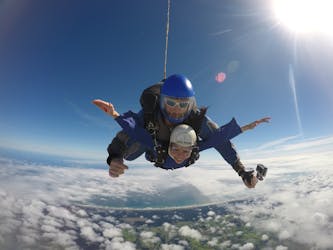 Expérience de parachutisme à Auckland à 16 000 pieds
